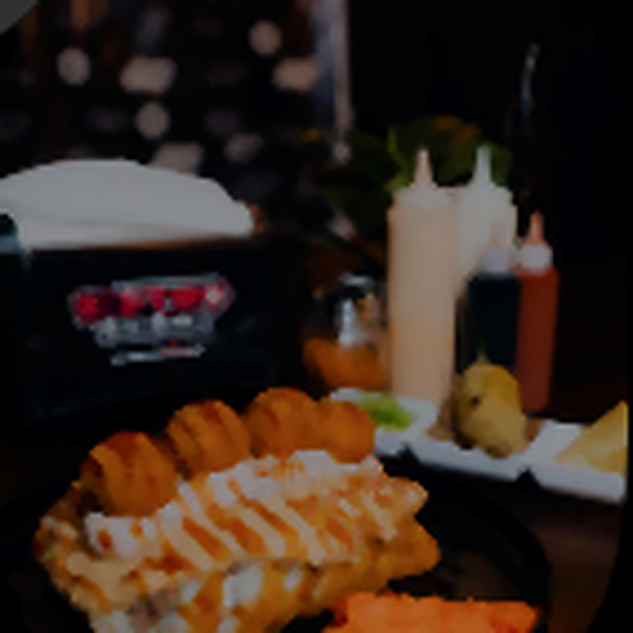 Bistro Sushi — Carnívoro